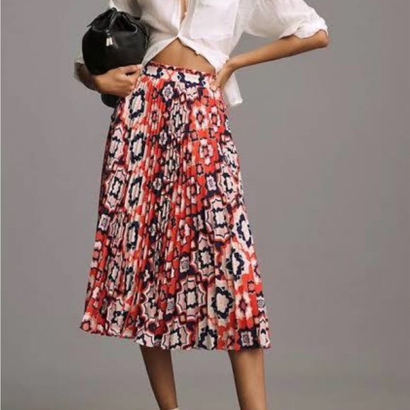 Anthropologie Dresses & Skirts - Maeve by Anthropologie - Valerie Pleated Midi Skirt - Women’s Size Large. NWT